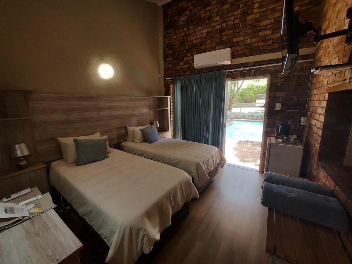 Kruger'S Guest House Вайт-Рівер Екстер'єр фото